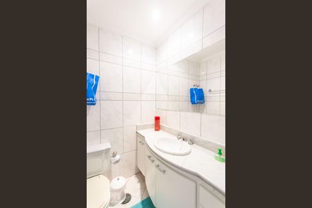 Apartamento à venda com 170m², 3 quartos e 3 vagas Apartamento à venda com 170m², 3 quartos e 3 vagasBanheiro da Suíte 1