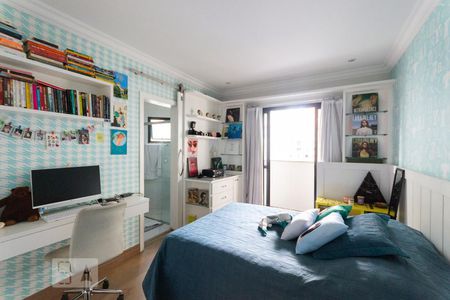 Apartamento à venda com 170m², 3 quartos e 3 vagas Apartamento à venda com 170m², 3 quartos e 3 vagasSuíte 2