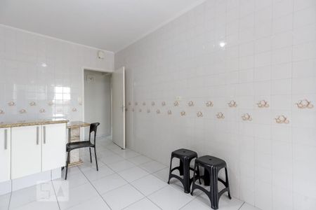 Casa à venda com 244m², 4 quartos e 3 vagas Casa à venda com 244m², 4 quartos e 3 vagasCozinha 2