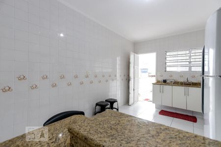 Casa à venda com 244m², 4 quartos e 3 vagas Casa à venda com 244m², 4 quartos e 3 vagasCozinha 2