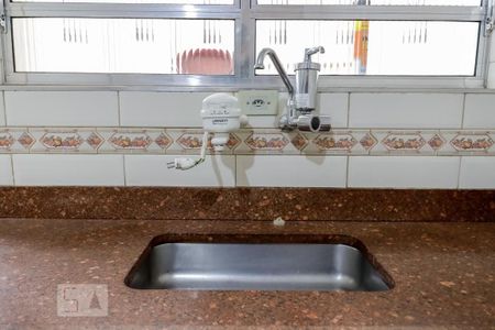 Casa à venda com 244m², 4 quartos e 3 vagas Casa à venda com 244m², 4 quartos e 3 vagasCozinha 1