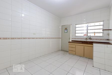 Casa à venda com 244m², 4 quartos e 3 vagas Casa à venda com 244m², 4 quartos e 3 vagasCozinha 1