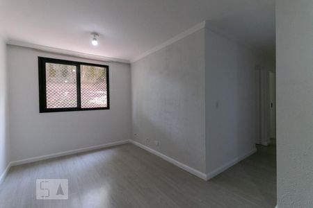 Sala de apartamento para alugar com 2 quartos, 52m² em Vila Santa Catarina, São Paulo