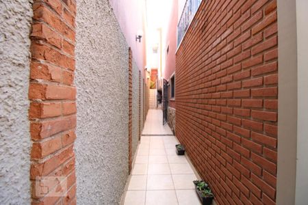 Casa à venda com 285m², 4 quartos e 2 vagasCorredor 