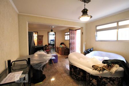 Casa à venda com 285m², 4 quartos e 2 vagasSalão de festas 