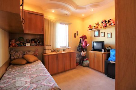 Casa à venda com 285m², 4 quartos e 2 vagasQuarto 2 