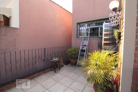 Casa à venda com 285m², 4 quartos e 2 vagasTerraço da cozinha 