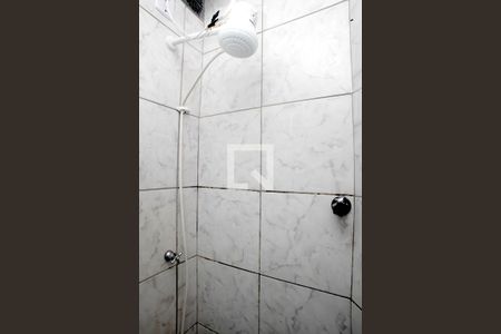 Banheiro de apartamento para alugar com 1 quarto, 22m² em Bela Vista, Porto Alegre