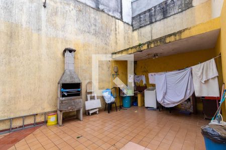 Casa à venda com 170m², 3 quartos e 2 vagasLavanderia