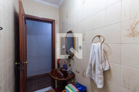 Casa à venda com 170m², 3 quartos e 2 vagasLavabo