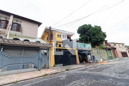 Casa à venda com 170m², 3 quartos e 2 vagasFachada