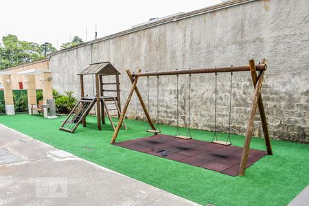 Apartamento para alugar com 48m², 2 quartos e 1 vaga Apartamento para alugar com 48m², 2 quartos e 1 vagaÁrea Comum - Playground