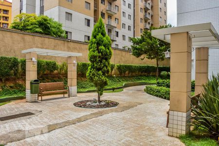 Apartamento para alugar com 48m², 2 quartos e 1 vaga Apartamento para alugar com 48m², 2 quartos e 1 vagaÁrea Externa