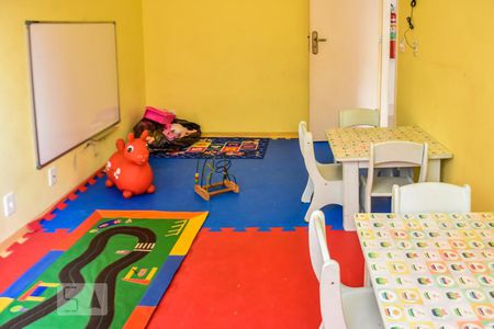 Apartamento para alugar com 48m², 2 quartos e 1 vaga Apartamento para alugar com 48m², 2 quartos e 1 vagaBrinquedoteca