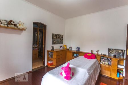 Casa à venda com 530m², 4 quartos e 8 vagasSuíte 01