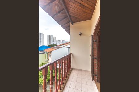 Casa à venda com 530m², 4 quartos e 8 vagasVaranda