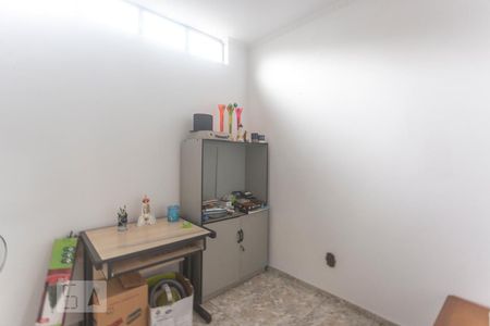 Casa à venda com 530m², 4 quartos e 8 vagasOffice