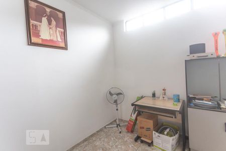 Casa à venda com 530m², 4 quartos e 8 vagasOffice
