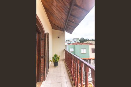 Casa à venda com 530m², 4 quartos e 8 vagasVaranda