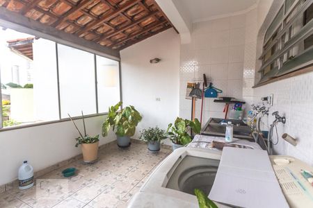 Casa à venda com 530m², 4 quartos e 8 vagasÁrea de serviço
