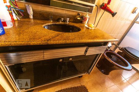 Casa à venda com 530m², 4 quartos e 8 vagasArmário