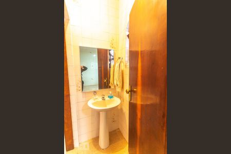 Casa à venda com 530m², 4 quartos e 8 vagasLavabo