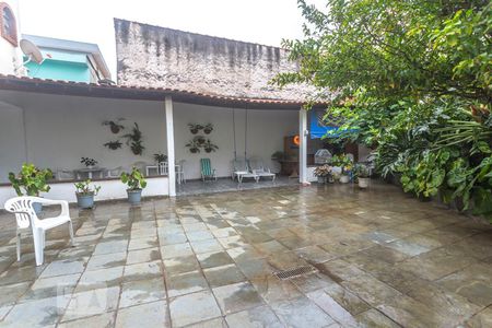 Casa à venda com 530m², 4 quartos e 8 vagasQuintal