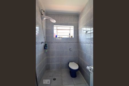 Casa à venda com 401m², 4 quartos e 2 vagasBanheiro Social