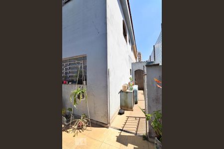 Casa à venda com 401m², 4 quartos e 2 vagasQuintal