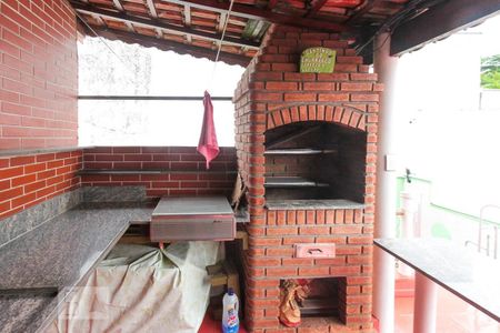 Casa à venda com 200m², 3 quartos e 5 vagas Casa à venda com 200m², 3 quartos e 5 vagasEspaço Gourmet