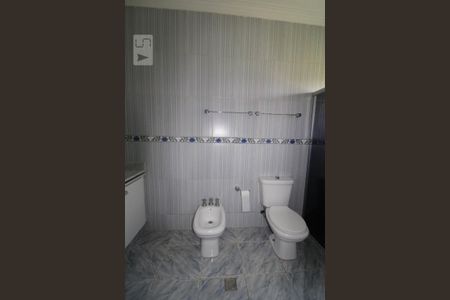 Casa à venda com 450m², 3 quartos e 4 vagasBanheiro - Quarto 4