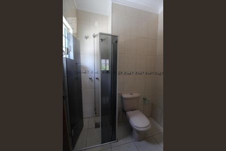 Casa à venda com 450m², 3 quartos e 4 vagasBanheiro - Quarto 3