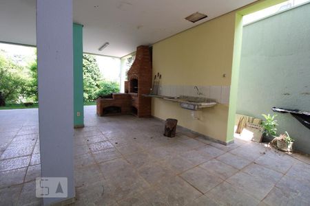 Casa à venda com 450m², 3 quartos e 4 vagasChurrasqueira
