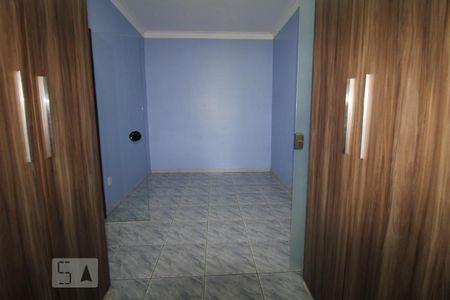 Casa à venda com 450m², 3 quartos e 4 vagasCloset - Quarto 4