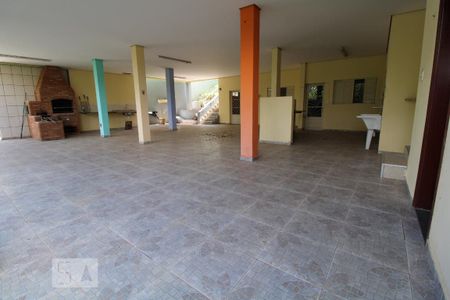 Casa à venda com 450m², 3 quartos e 4 vagasÁrea de lazer/Área de serviço