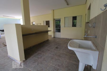 Casa à venda com 450m², 3 quartos e 4 vagasÁrea de serviço