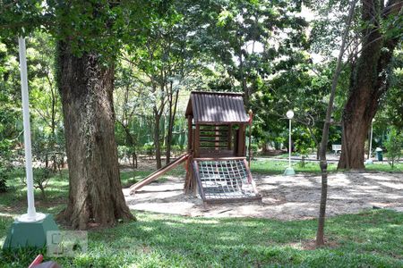 Apartamento à venda com 68m², 3 quartos e 2 vagasÁrea Comum - Playground