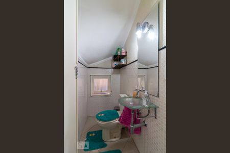 Casa à venda com 183m², 3 quartos e 3 vagasBanheiro