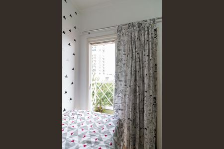 Casa à venda com 183m², 3 quartos e 3 vagasVaranda quarto 3 suíte