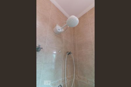 Casa à venda com 183m², 3 quartos e 3 vagasBanheiro quarto 3 suíte - chuveiro