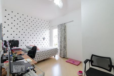 Casa à venda com 183m², 3 quartos e 3 vagasQuarto 3 suíte