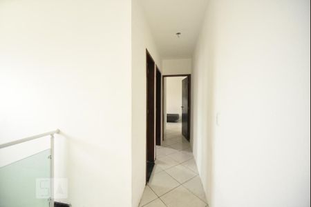 Casa à venda com 225m², 3 quartos e 3 vagasCorredor