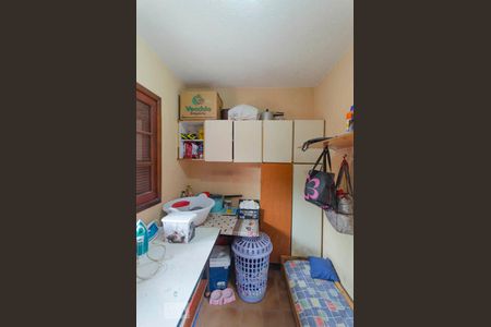 Casa à venda com 258m², 4 quartos e 4 vagas Casa à venda com 258m², 4 quartos e 4 vagasQuarto de Serviço