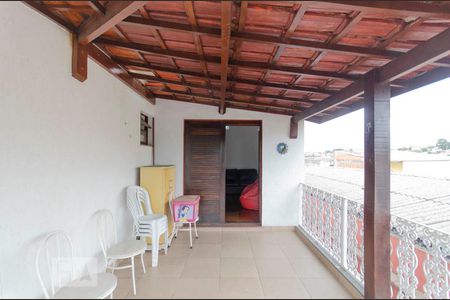 Casa à venda com 258m², 4 quartos e 4 vagas Casa à venda com 258m², 4 quartos e 4 vagasVaranda Quarto 1