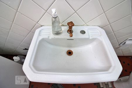 Casa à venda com 240m², 2 quartos e 1 vagaDetalhes do Banheiro