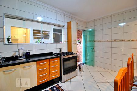 Casa à venda com 190m², 3 quartos e 2 vagasCozinha