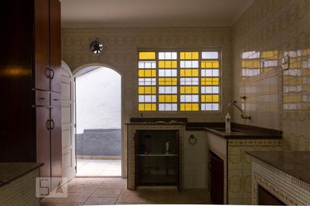 Casa à venda com 320m², 3 quartos e 2 vagas Casa à venda com 320m², 3 quartos e 2 vagasCozinha