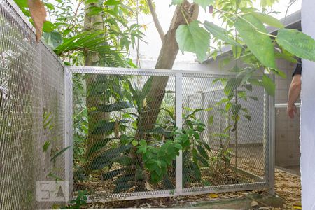 Casa à venda com 320m², 3 quartos e 2 vagas Casa à venda com 320m², 3 quartos e 2 vagasÁrea de Serviço