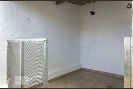 Casa à venda com 320m², 3 quartos e 2 vagas Casa à venda com 320m², 3 quartos e 2 vagasÁrea de Serviço