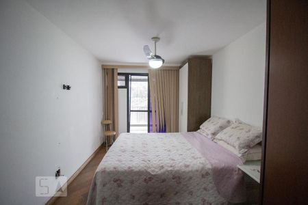 Apartamento à venda com 180m², 4 quartos e 2 vagas Apartamento à venda com 180m², 4 quartos e 2 vagasSuíte 1